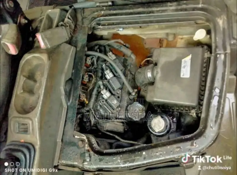 Mitsubishi MiniCab 1999 Van (Used)