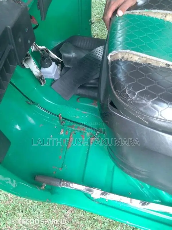 Bajaj RE 2014 Three Wheel (Used)