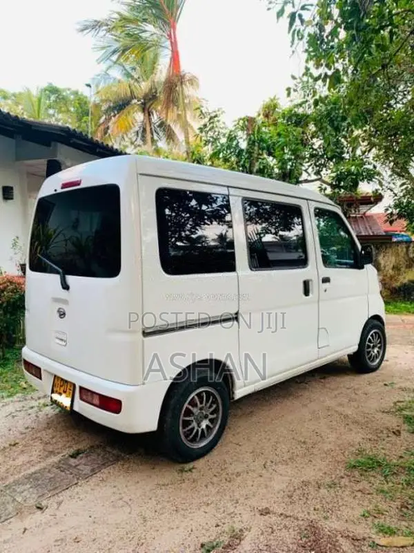 Daihatsu Hijet 2007 Van (Used)