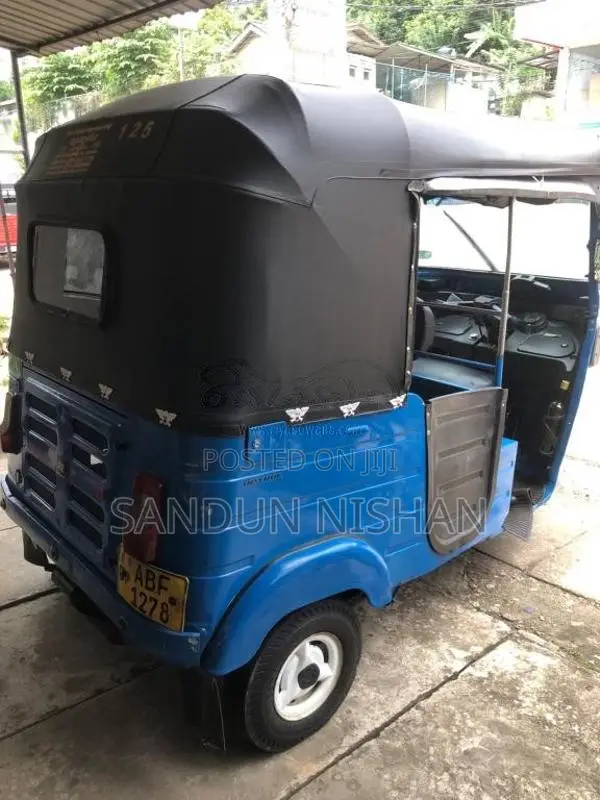 Bajaj RE 2015 Three Wheel (Used)