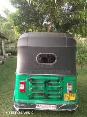 Bajaj RE 2014 Three Wheel (Used)