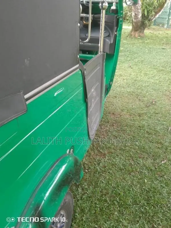 Bajaj RE 2014 Three Wheel (Used)