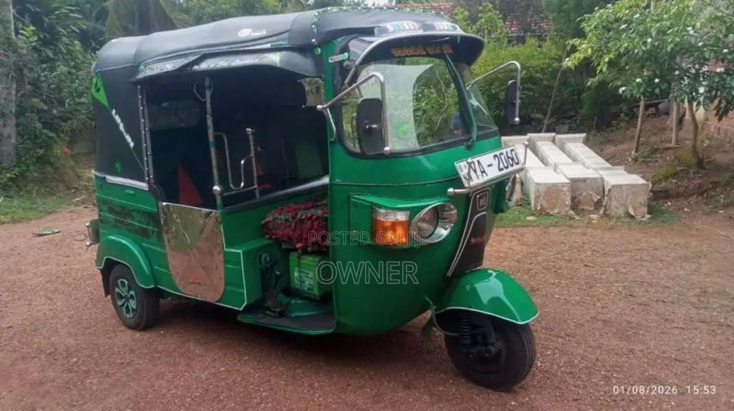 Bajaj RE 2010 Three Wheel (Used)