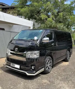 Toyota KDH Dark Prime 2015 Van (Used)