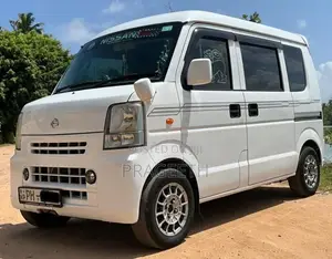 Nissan Clipper 2015 Van (Used)
