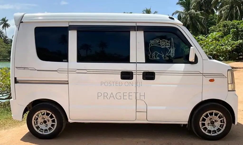 Nissan Clipper 2015 Van (Used)