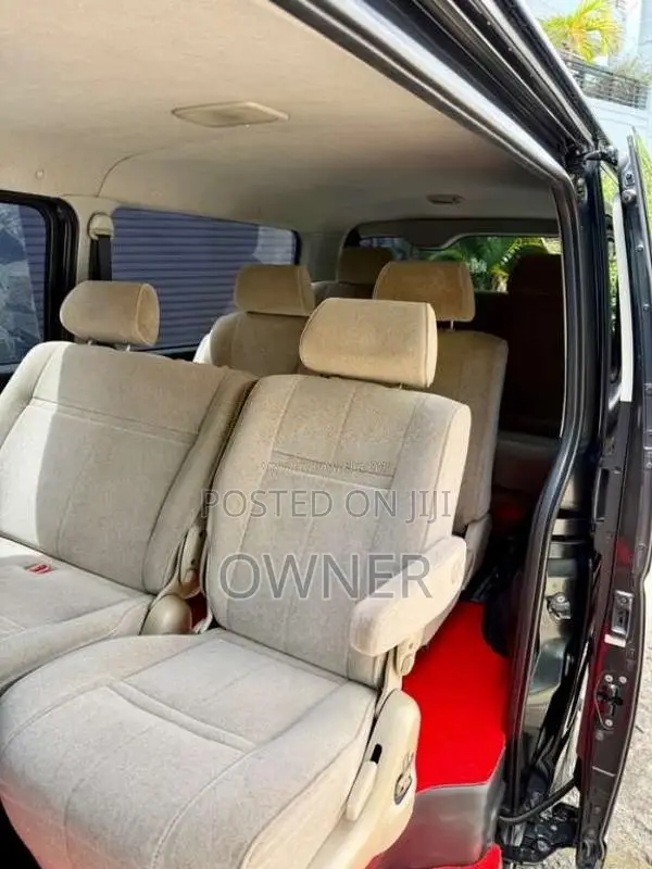 Toyota KDH Dark Prime 2015 Van (Used)