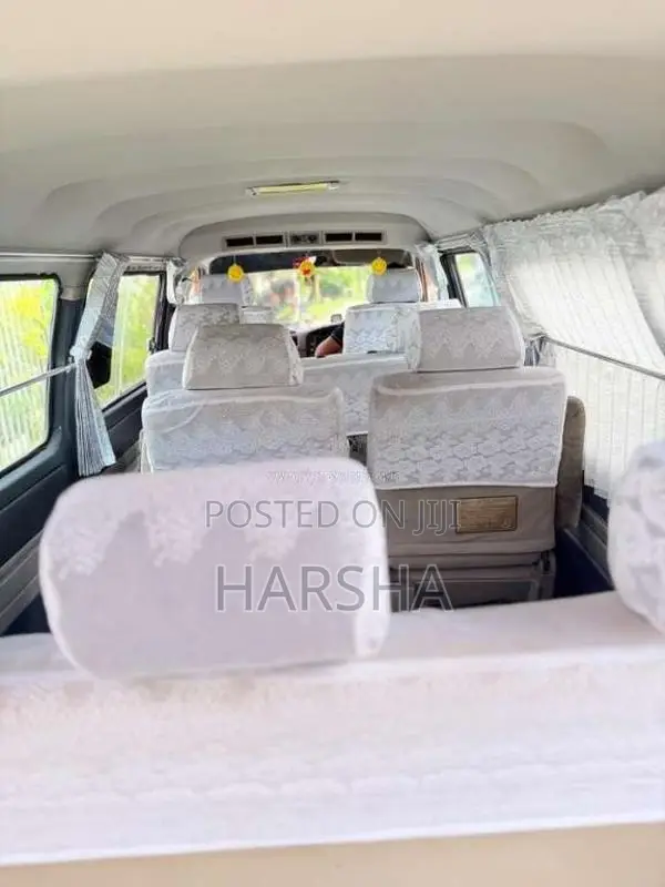 Nissan Caravan 1995 Van (Used)