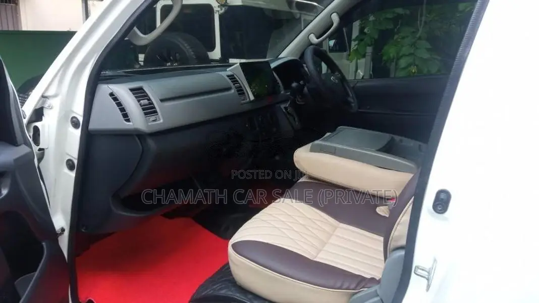 Toyota KDH TRH 200 GL 2013 Van (Used)