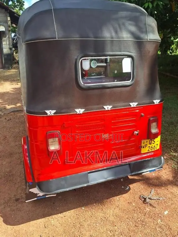 Bajaj RE 2009 Three Wheel (Used)