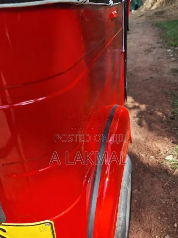 Bajaj RE 2009 Three Wheel (Used)