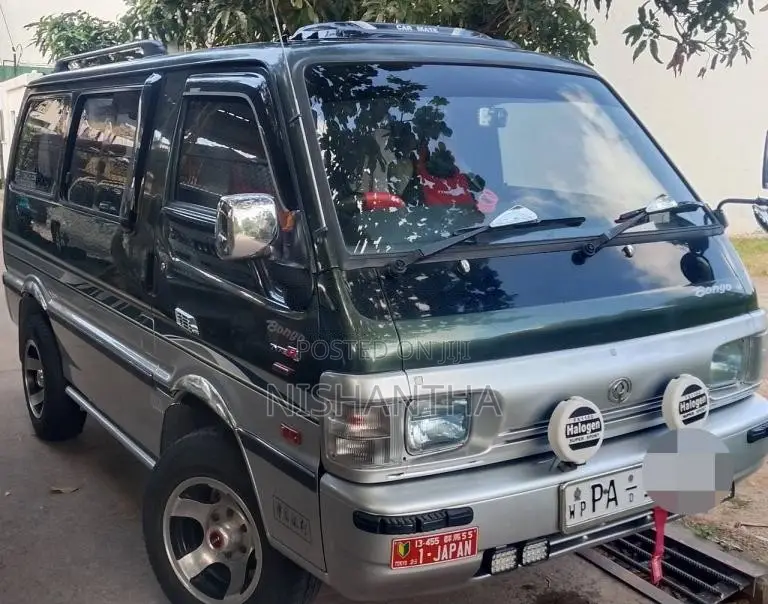 Mazda Bongo 2006 Van (Used)