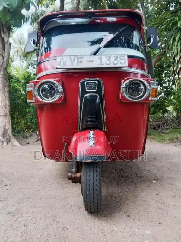 Bajaj RE 4 Stroke 2010 Three Wheel (Used)
