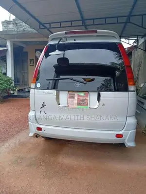 Toyota Noah 1997 Van (Used)