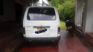 Suzuki Omni 2004 Van (Used)