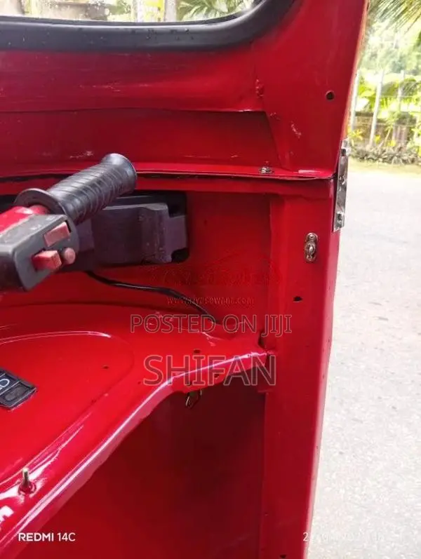 Bajaj 2 stroke 2004 Three Wheel (Used)