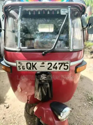 Bajaj 4 Stroke 2007 Three Wheel (Used)