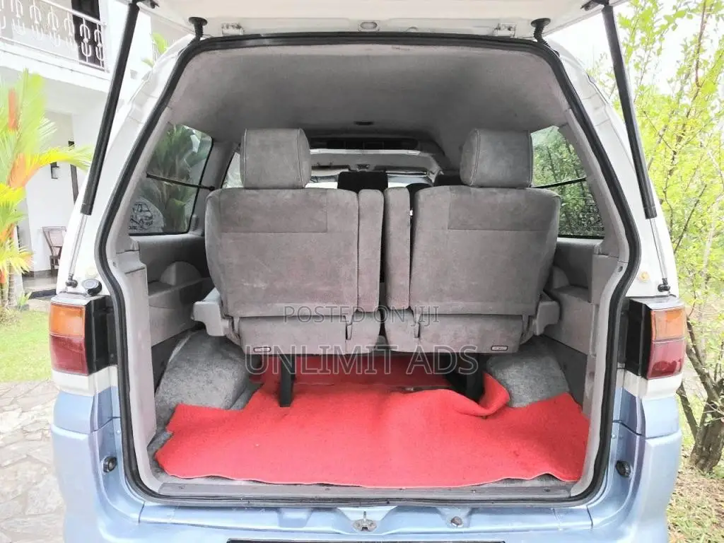 Mitsubishi L400 SPACE GEAR 1997 Van (Used)