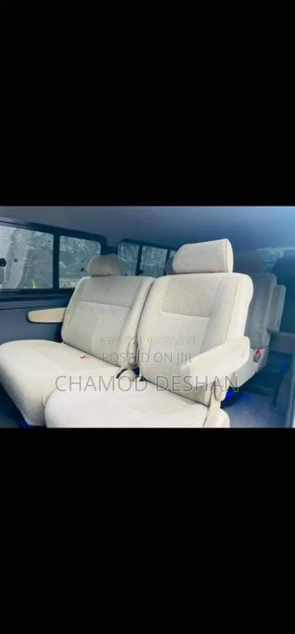 Toyota KDH 2007 Van (Used)