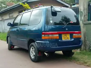 Nissan Serena 1999 Van (Used)