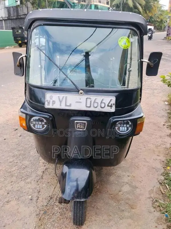Bajaj 4 Stroke 2011 Three Wheel (Used)