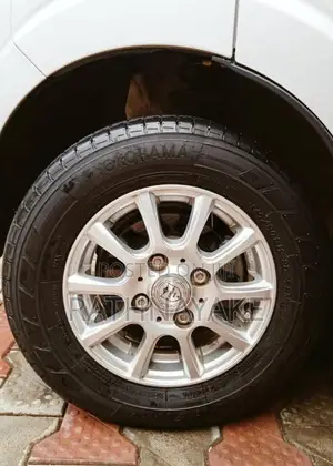 Suzuki Every 2025 Van (Used)