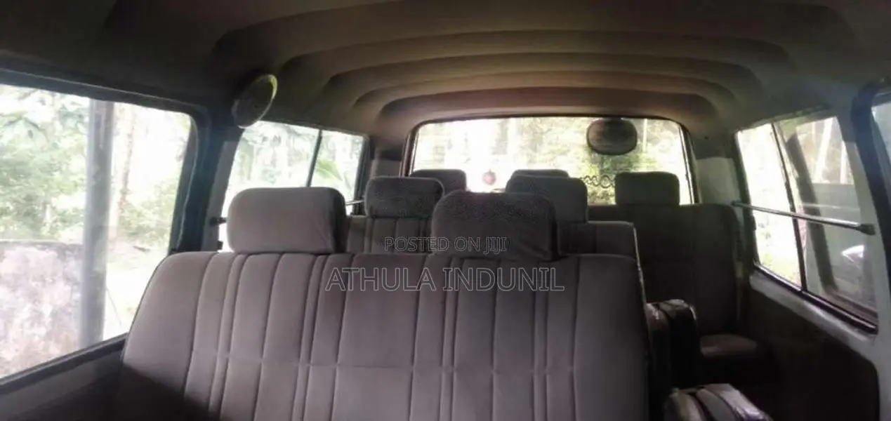 Toyota Shell 1989 Van (Used)
