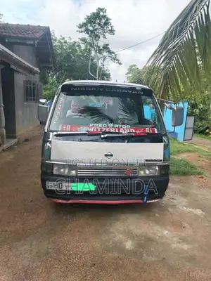 Nissan Caravan 2003 Van (Used)