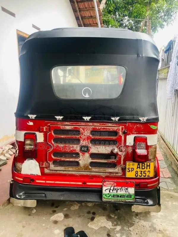 Bajaj RE 2015 Three Wheel (Used)