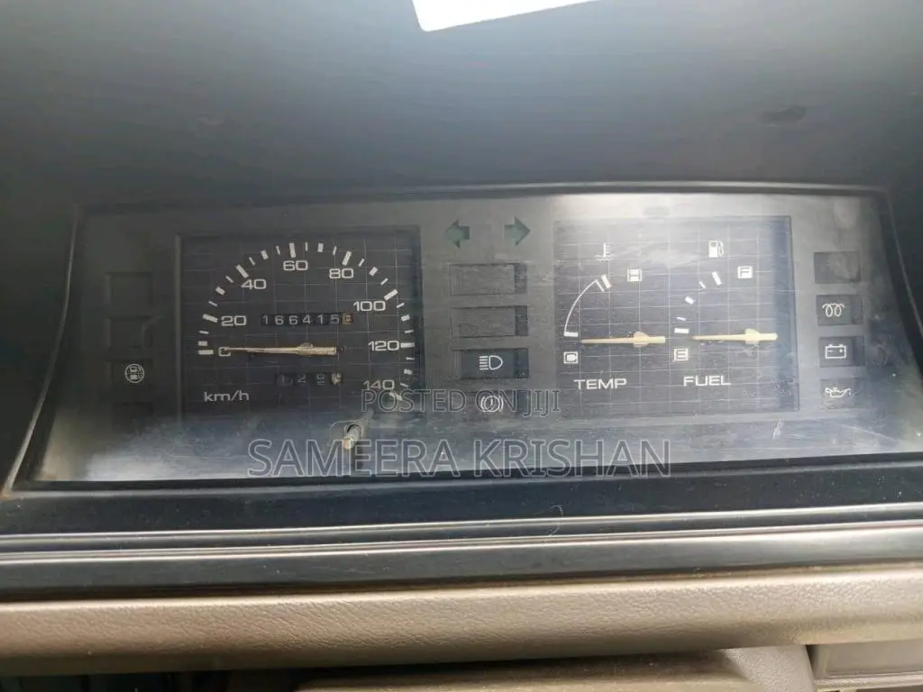 Nissan Vanette 1993 Van (Used)