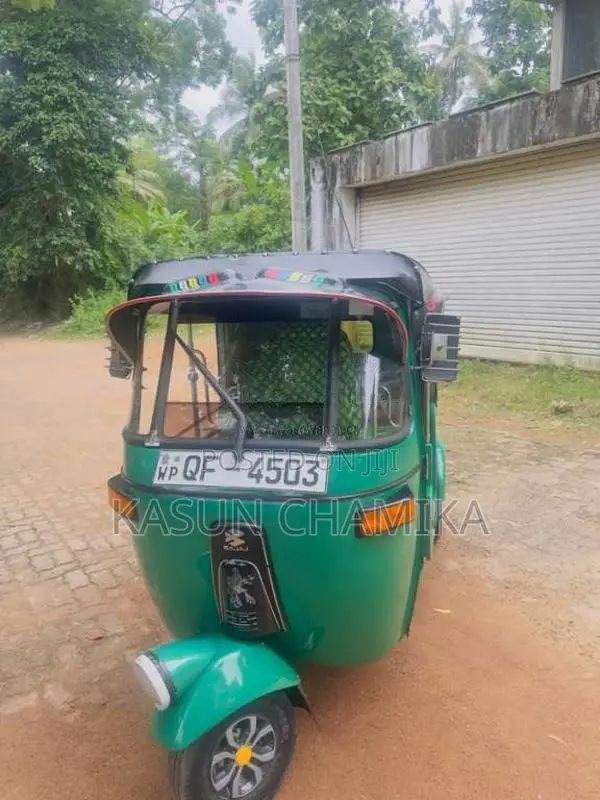 Bajaj RE 2 Stroke 2006 Three Wheel (Used)