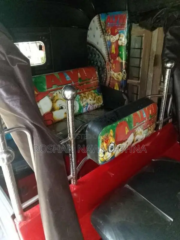 Bajaj RE 1990 Three Wheel (Used)