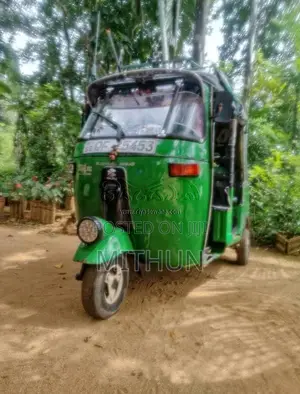 Bajaj 2 stroke 2006 Three Wheel (Used)