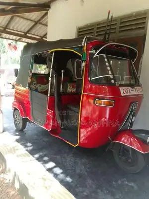 Bajaj RE 1990 Three Wheel (Used)
