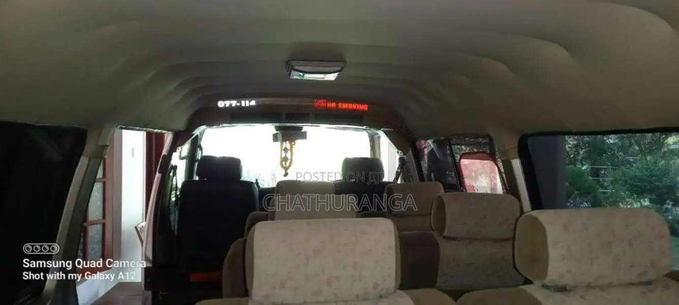 Nissan Caravan 1993 Van (Used)
