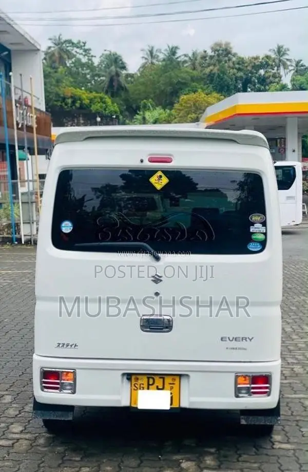 Suzuki Every 2017 Van (Used)