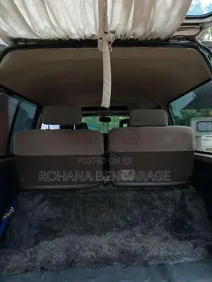 Nissan Caravan 1999 Van (Used)
