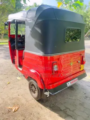 Bajaj RE 4 Stroke 2015 Three Wheel (Used)