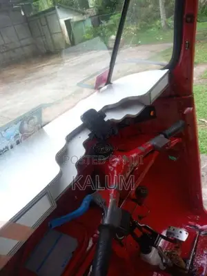 Bajaj 2 Stroke 2005 Three Wheel (Used)