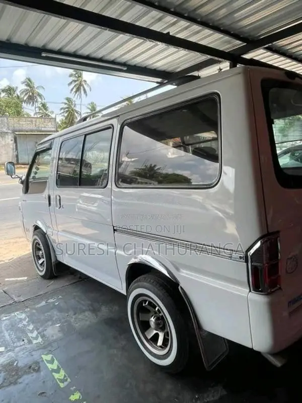 Mazda Bongo 2009 Van (Used)