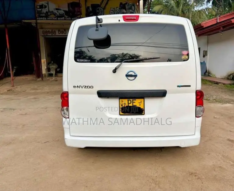 Nissan Vanette 2009 Van (Used)