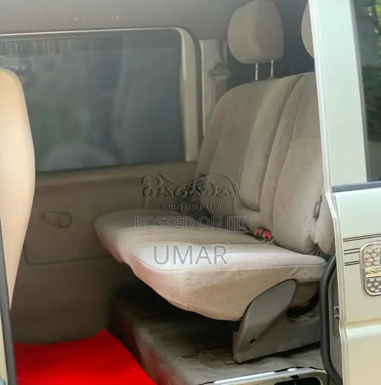 Suzuki Every 2012 Van (Used)