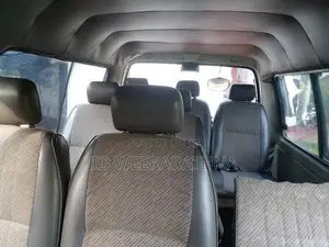 Hyundai H100 2005 Van (Used)