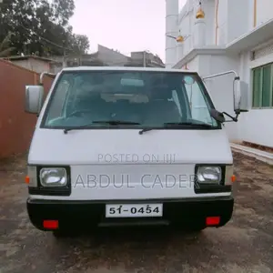 Mitsubishi L300 1989 Van (Used)