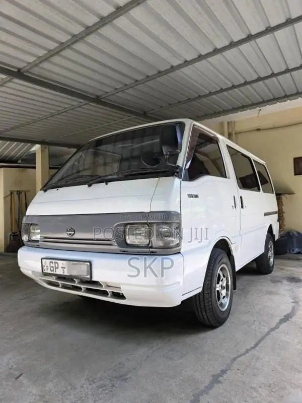 Nissan Vanette 2002 Van (Used)