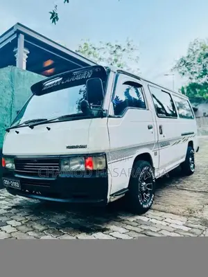 Nissan Caravan 1994 Van (Used)