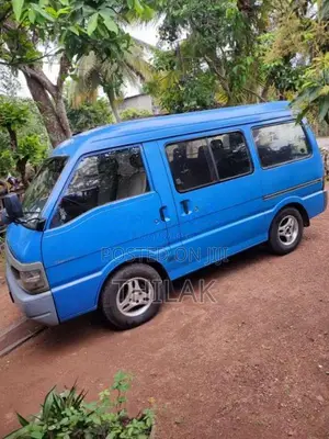 Mazda Bongo 2002 Van (Used)