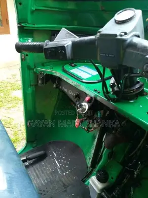 Bajaj 4 Stroke 2008 Three Wheel (Used)