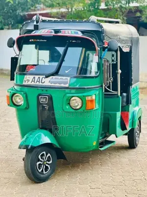 Bajaj RE 205 2012 Three Wheel (Used)