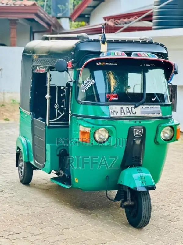 Bajaj RE 205 2012 Three Wheel (Used)